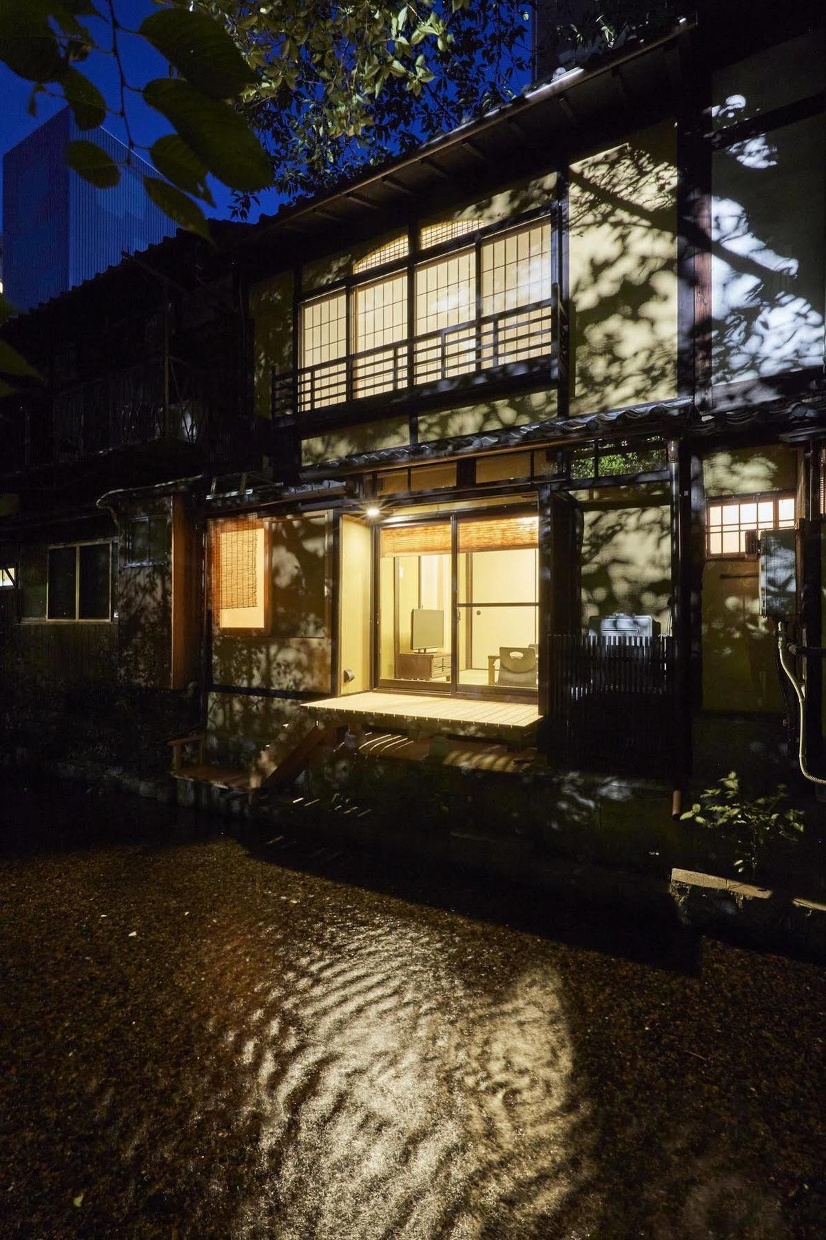 Rinn Shijo Takasegawa *